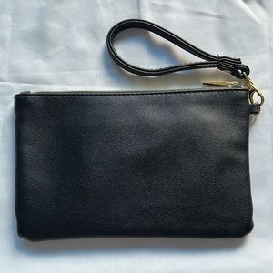 Clutch purse /portable charger
